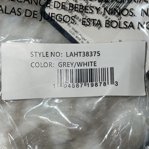 Faux fur bucket hat - Picture 6 of 6